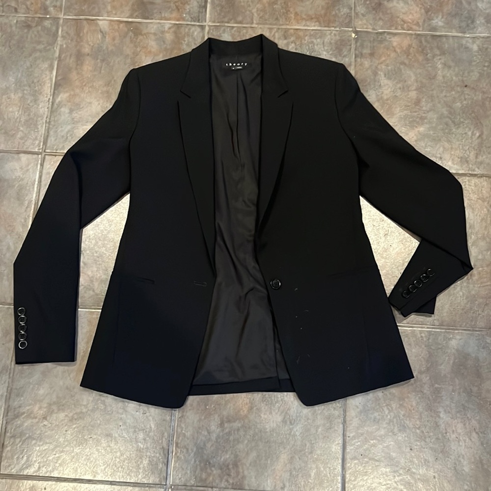 Classic Black Theory Blazer